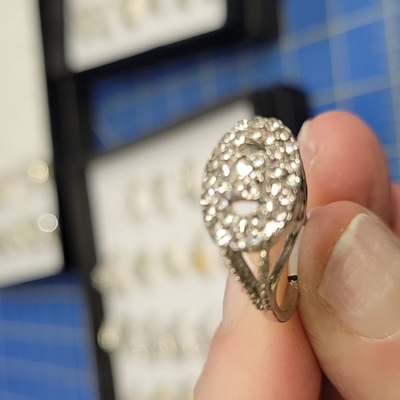 Rhinestone Silver Tone Ring - Picture 1 of 6
